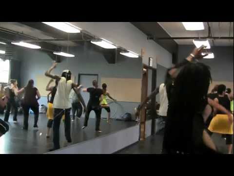 Mohamed teaches Soukous Fusion Seattle World Rhythm Festival 2012