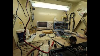 Hardware and Software Reverse Engineering - attempting live shells on the Doomclock