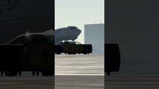 United Airlines Boeing 737 amazing takeoff