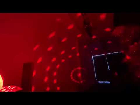 Video PHÒNG BAY QUÁ ĐỈNH!! Đèn chớp phòng karaoke led Solobi... - youtube