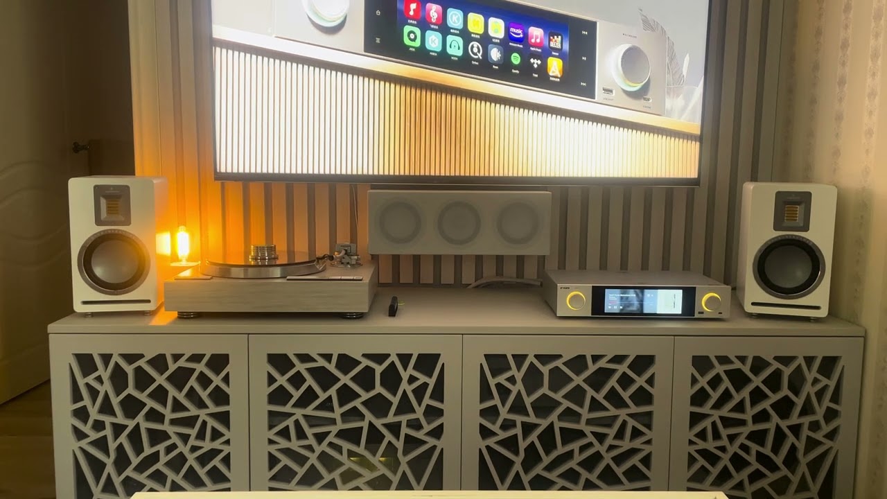 FiiO S15- Audiovector QR1 + sub, Yamaha A-S2100. Track: Bill Evans- Gary’s Theme