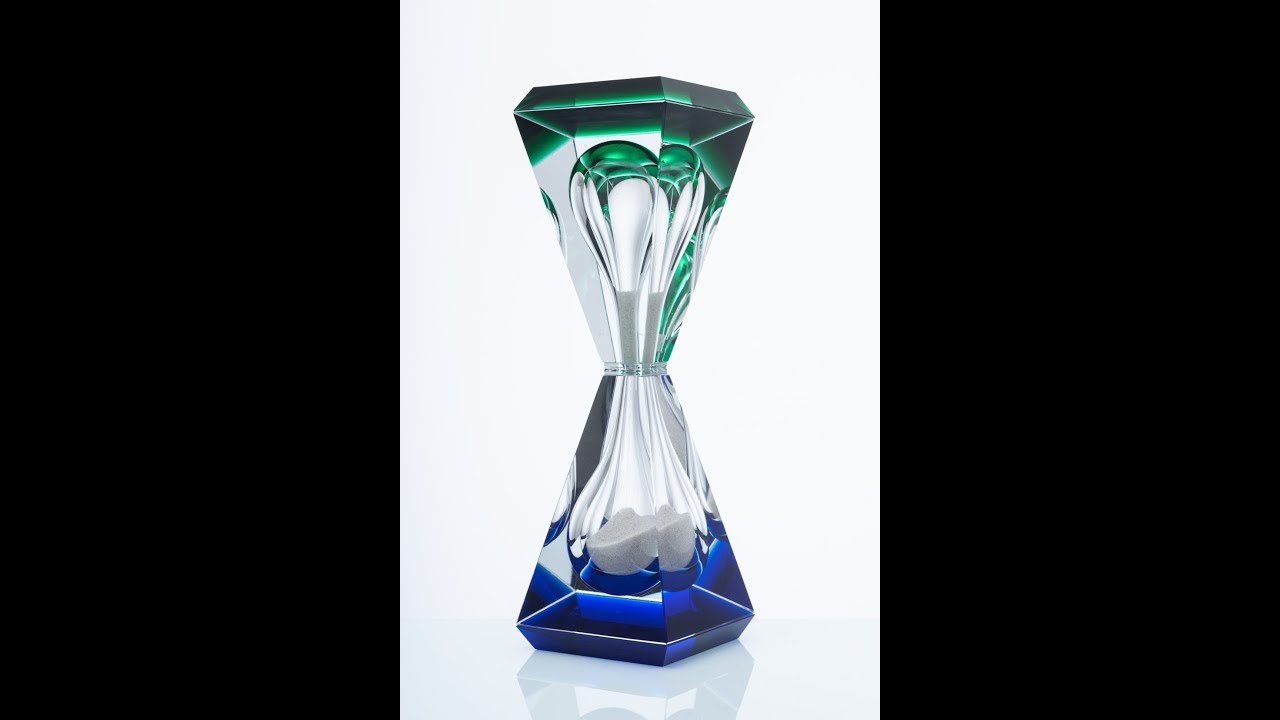 多忙な生活の中の 5分 を特別な時間に クリスタル製の 砂時計 18個限定で販売開始 株式会社ノーブルスタイリングのプレスリリース