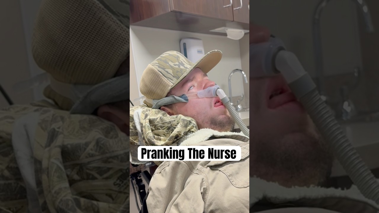 Разыгрываем медсестру👩‍⚕️🩺