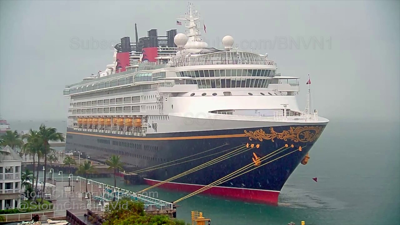 Key West FL Heavy Rain with Disney Wonder at port - 11/18/2018