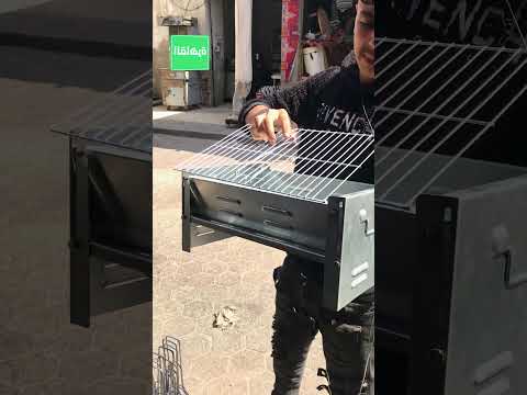 الشارع الراجل ده عنده جميع أنواع الشوايات