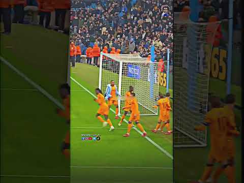 عينكم على مبابي جاء من الدكة للاحتفال ب الريمونتادا ضد السيتي