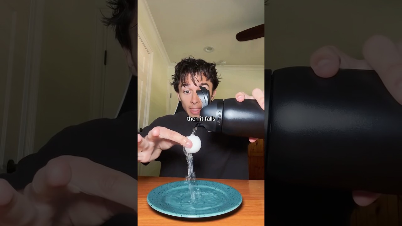 ⁠GENIUS!!! 😂 #funny #fail #artemis #lustig #flatearth #genius credit:@tyler.vitelli