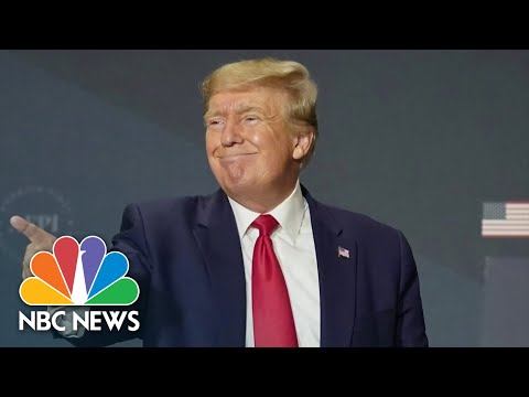 Pro-Trump Forums Swarmed With Violent Rhetoric After FBI Mar-a-Lago Search