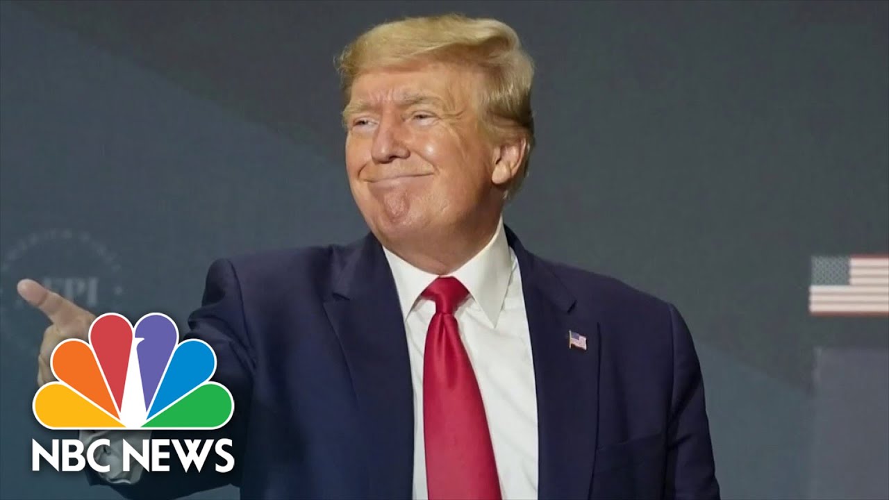 Pro-Trump Forums Swarmed With Violent Rhetoric After FBI Mar-a-Lago Search