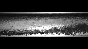 Horizontal Two-Phase R-123 Annular Pseudo-Slug Flow: V015L08-2.mpg