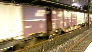 ＥＦ６６牽引下り貨物列車　藤沢通過