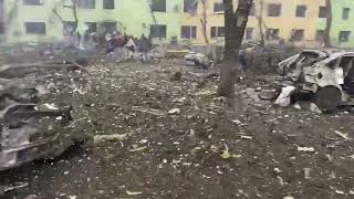 Российские Войска Разбомбили Роддом В Мариуполе