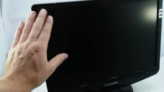 Monitor Bivolt LCD 17 Pol. Samsung SyncMaster 732NW resolução 1440x900 600:1 16:9