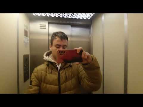 Old Ayssa Lift In Vila Seca