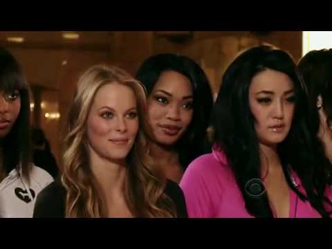 (HD) The Victoria's Secret Fashion Show 2009 - Par...