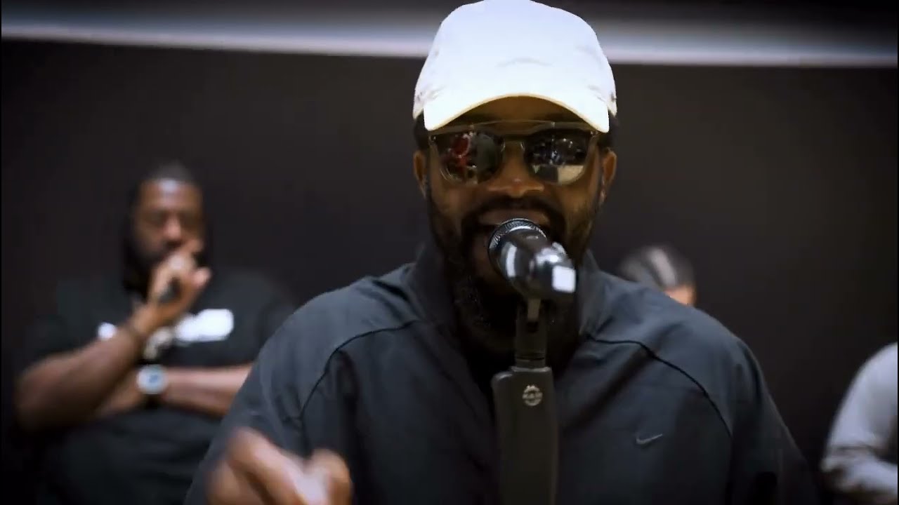 Fally Ipupa - Complices (Live avant le Stade de France).