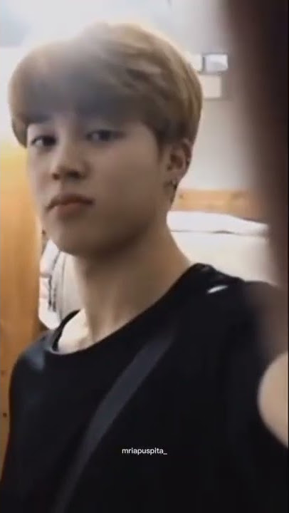yang di kangenin, yang di csriin, ternyata lagi sakit #jimin #bts gws ganteng 😭