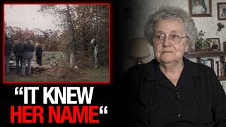 A Gray Wept at a Human Funeral in 1977 — It Had Come to Mourn Someone It Had Watched for Fifty Years A Gray Wept at a Human Funeral in 1977 — It Had Come to Mourn Someone It Had Watched for Fifty Years