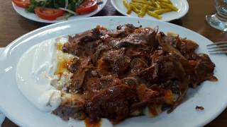 Odun Ateşinde İskender Döner Kebab-Turkish Meat Doner kebaps