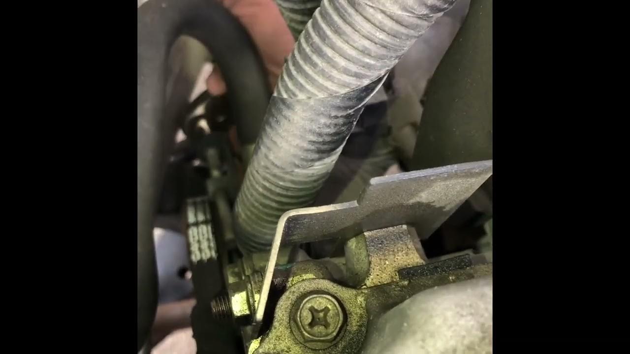06 Nissan Sentra S- Drive belt removal- with real Helpful tip - YouTube