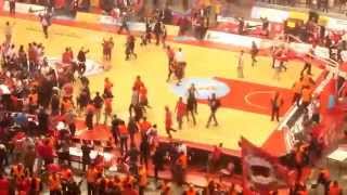 Buzzer beater Olympiacos- Barcelona 71-68 23/04/15