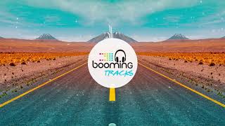 Walker & Royce - My Own Thang (feat. SophieGrophy)
