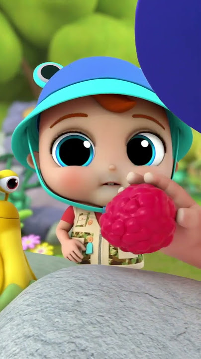 kita berada di kebun binatang #LittlaAngle #BayiJohn