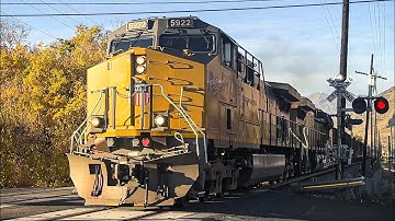 UP 5922 with a forward facing K5HL!