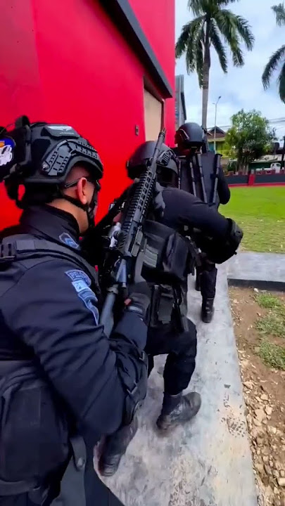 Tanpa Hari Tanpa Latihan #polisi #viral #brimob #video #indonesia #polri #divhumasmabespolri