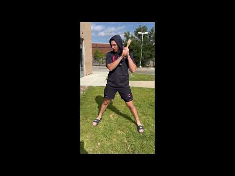 Chase DeLauter's unorthodox scissor swing