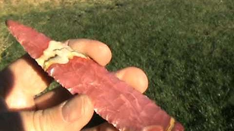 Australian Mookaite Knife flintknapping by Massender