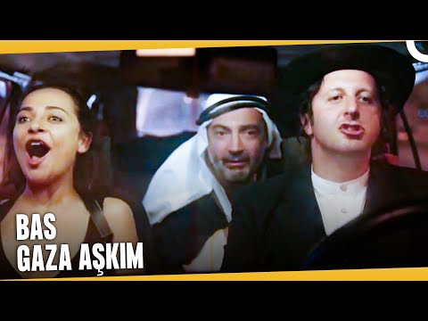 Arkadaşlar Bu Nasıl Libido? | Çakallarla Dans 3: Sıfır Sıkıntı