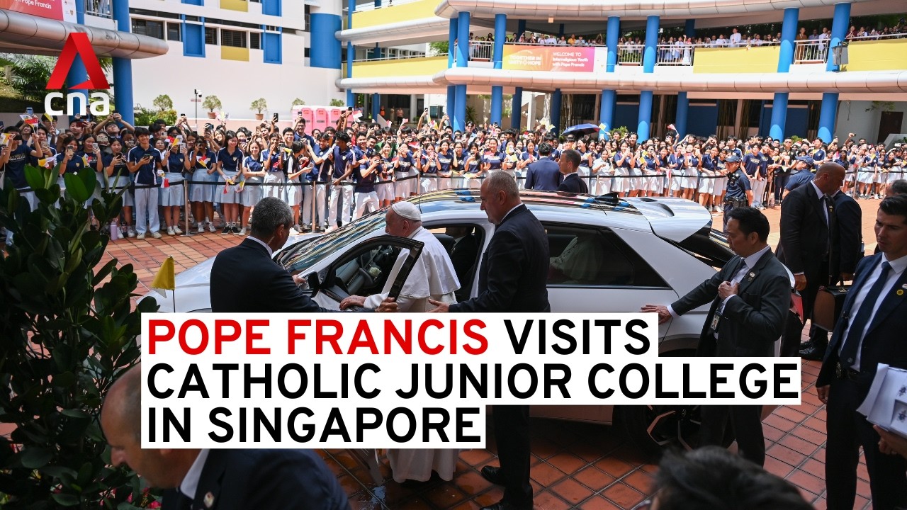 Pope Francis visits Catholic Junior College in Singapore, attends ...