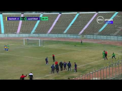 دوري Dmc لقطة غريبة حكم المباراة يحسب ركلة جزاء ويلغيها بعد ذلك تعرف على السبب