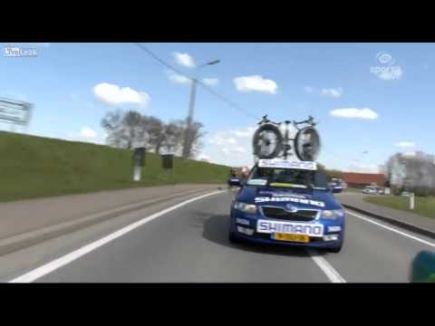 Tour of Flanders Shimano neutral car double crash 04/04/2015 - 2 VIDEOS -