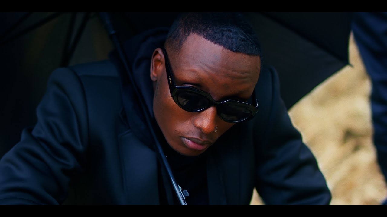 Davis D Rwanda Akana by Davis D Feat E.T (Official Video) - YouTube