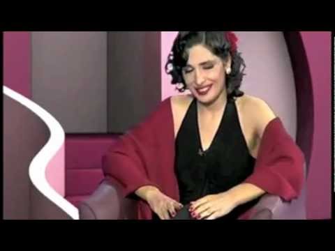 pakistani-actress-meera-tries-her-hand-in-english
