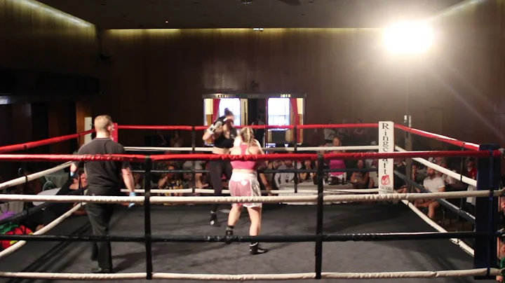 Julia Nicol Vs Helly Robinson