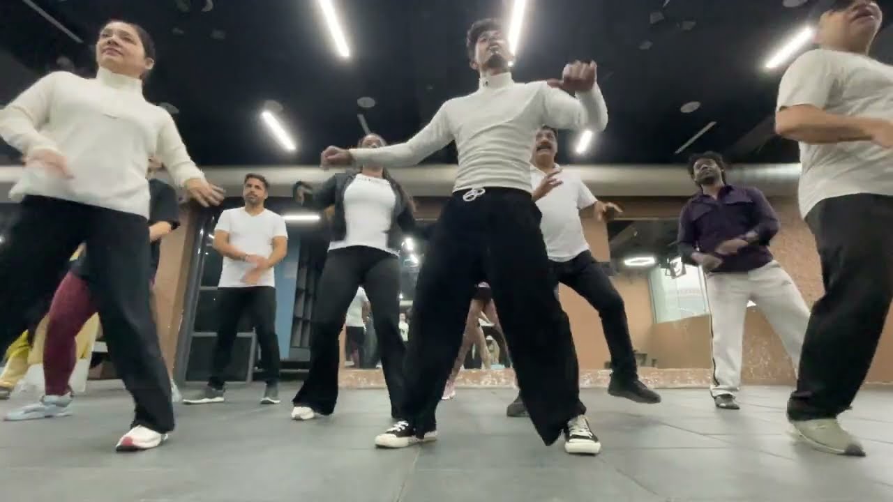 Chak De India | Republic Day Special | Dance Fitness Routine | Patriotic Zumba Workout 🇮🇳 