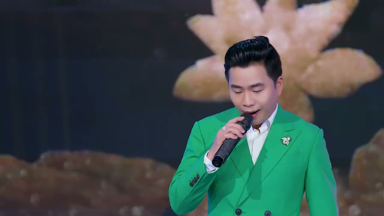 Thương hoài xứ Nghệ và em