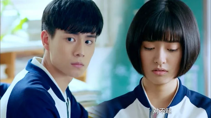 【Full Movie】小希弄丟班費被同學指責，校草出面幫她解決燃眉之急！｜A Love So Beautiful｜致我們單純的小美好 - DayDayNews