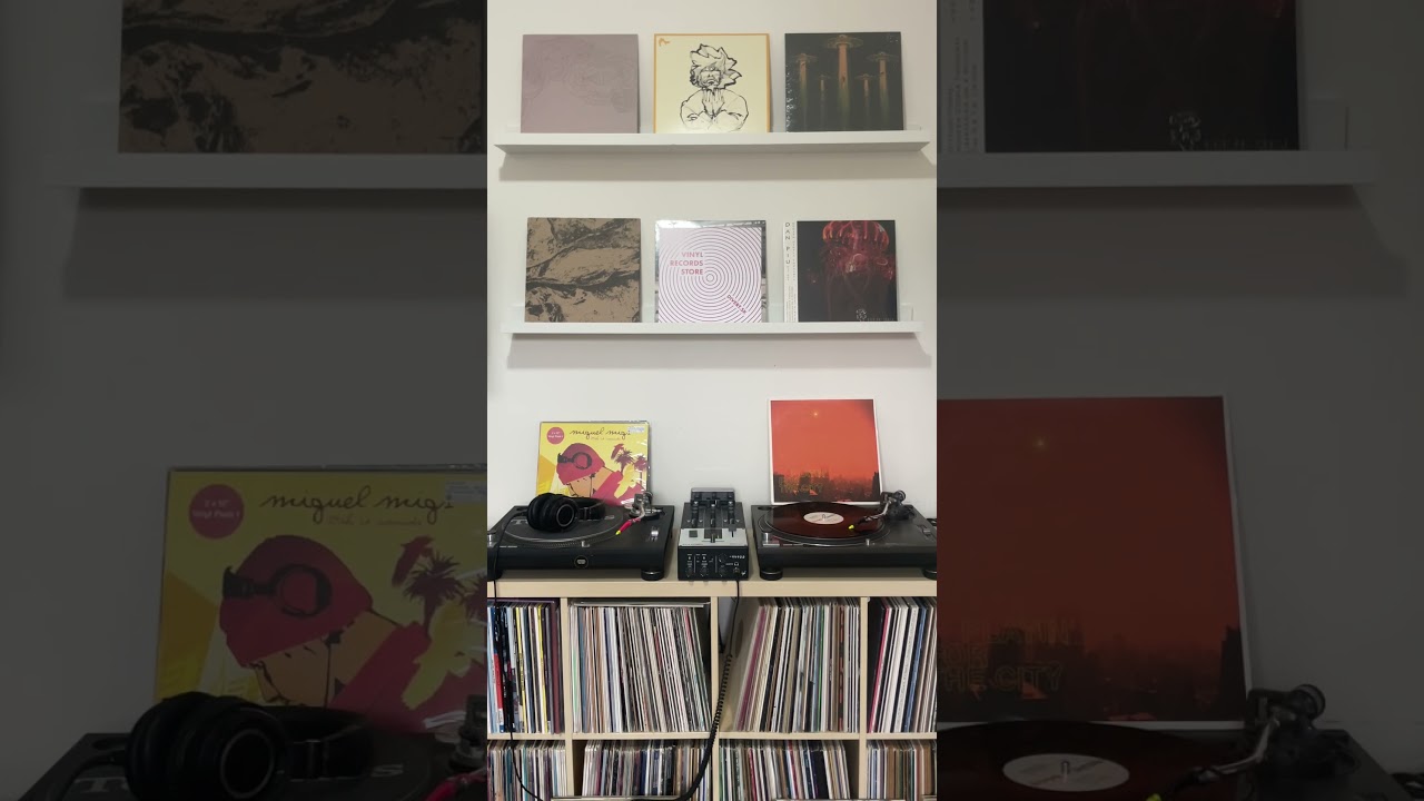 Playin’ 4 The City feat. Karl The Voice – Interplanetary Dream | Deep House Vinyl 2000