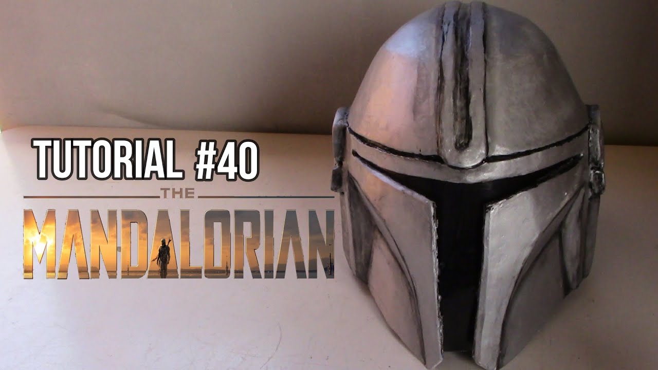 Como hacer el casco de THE MANDALORIAN// Super facil con Carton 