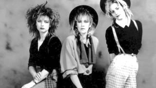 Bananarama - it ain't what u do