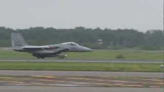 20120805  F15 vs 車