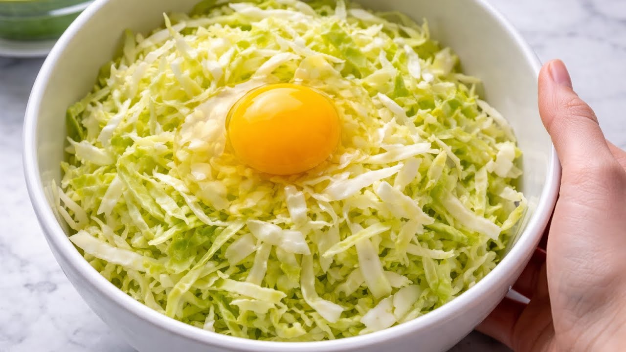 With Cabbage & Eggs, Make a Quick & Delicious Dinner – Tastier Than Pizza! 🥬🥚🍽️