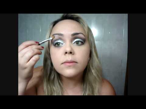 Makeup Reveillon Prata com Glitter_Exclusiv...  Pierre Pardon