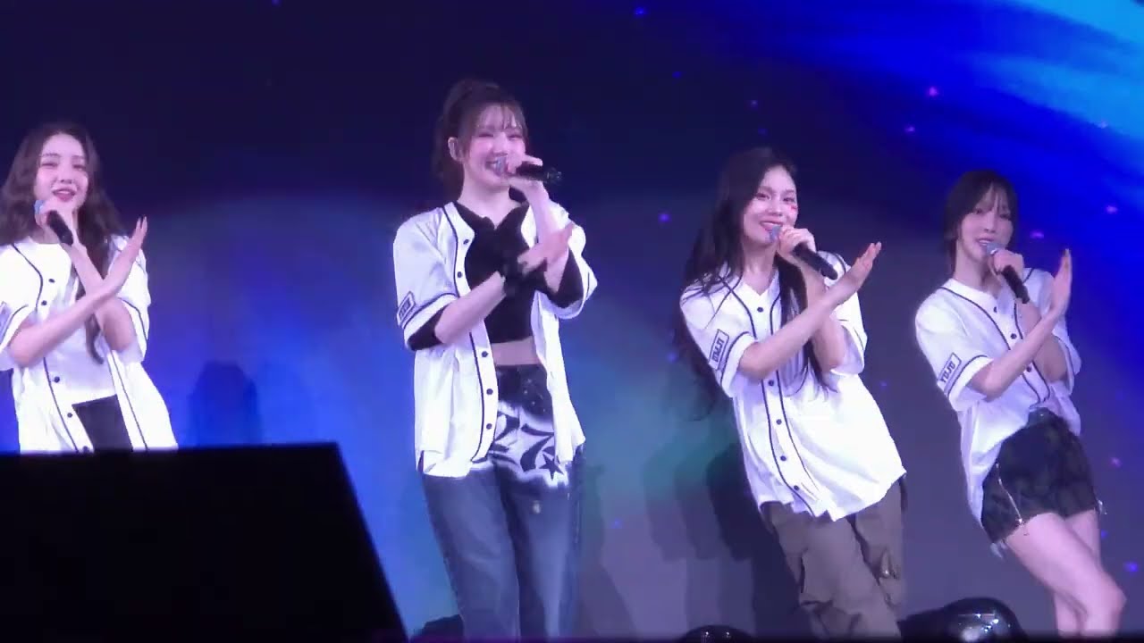 [4K] Glass Bead - GFRIEND [10th Anniv Season of Memories in Hong Kong 香港] 250314