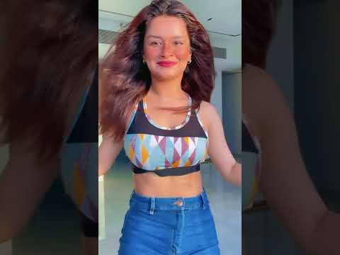 Sexy Avneet kaur hot new instagram reels  indian girl hot tik tok  reel hub