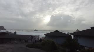 Brookings, Or. Shoreline B and Bs, Rentals after Winter Storm, Waves, Rocks and Wet Houses.